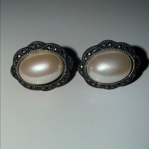 Vintage Judith Jack JJ 925 Sterling Silver Mother of Pearl and Marcasite Earring